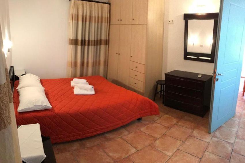 Petradi Aparthotel Livadi  Luaran gambar